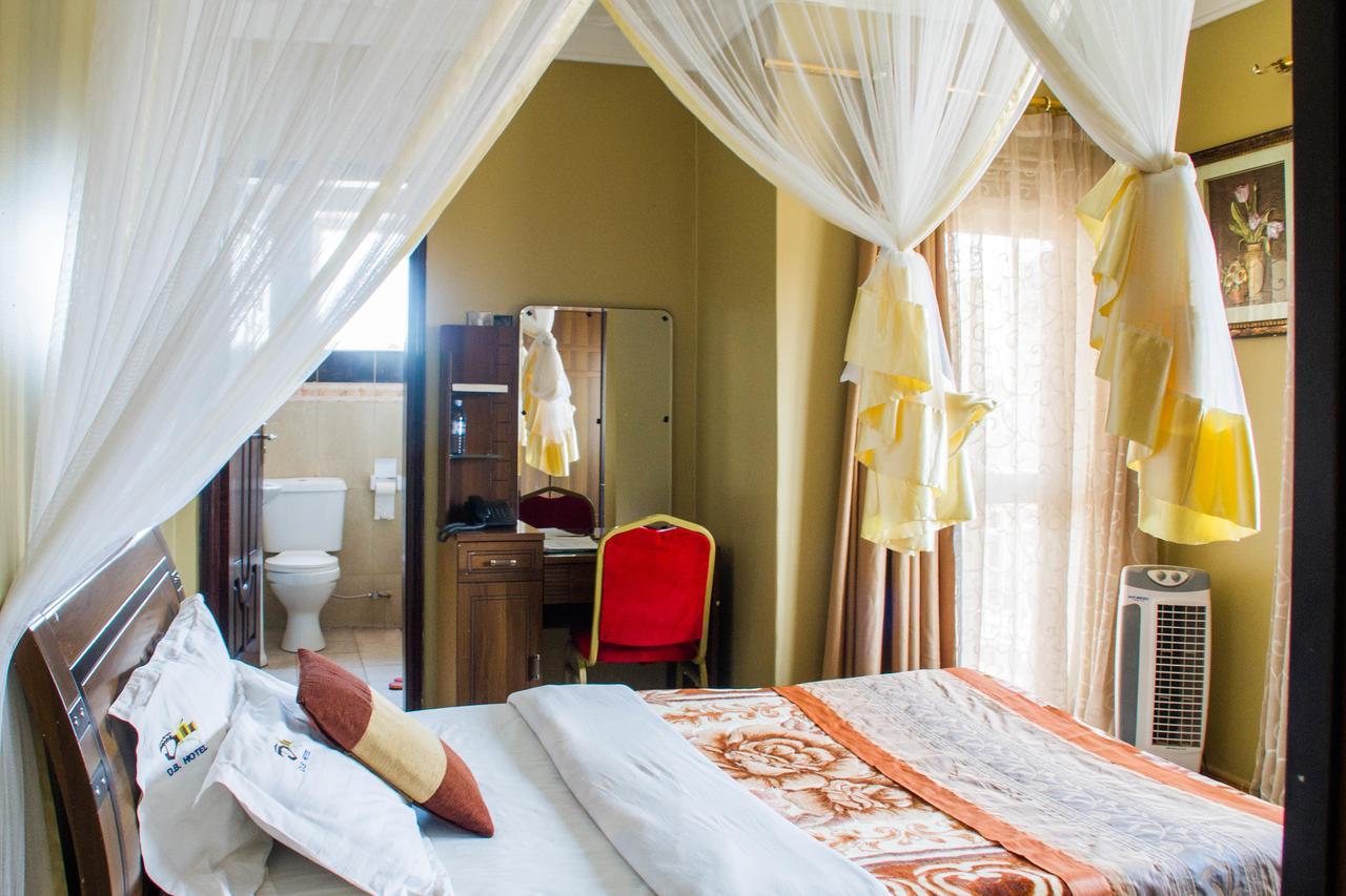 Desert Breeze Hotel Arua Exterior photo