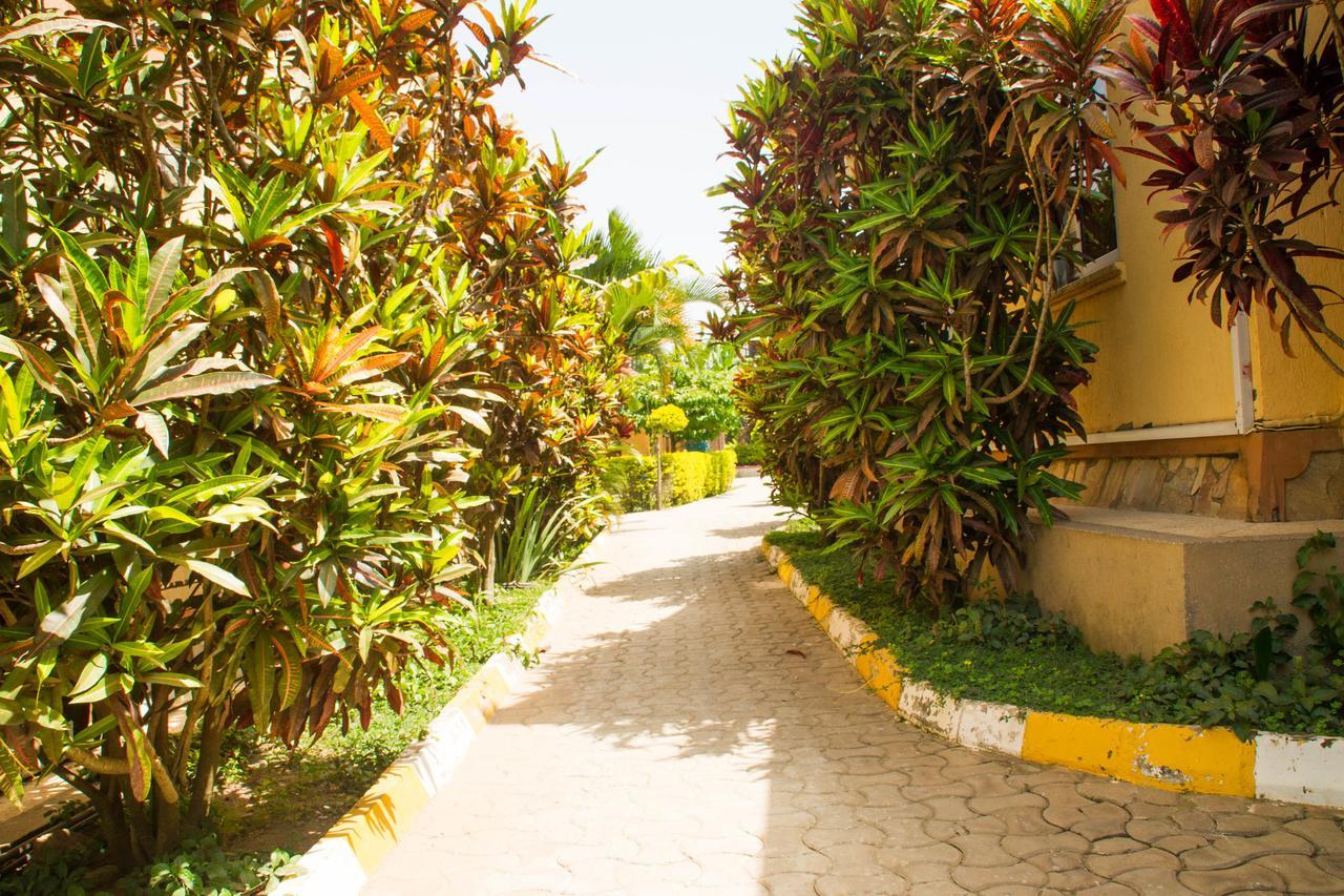Desert Breeze Hotel Arua Exterior photo