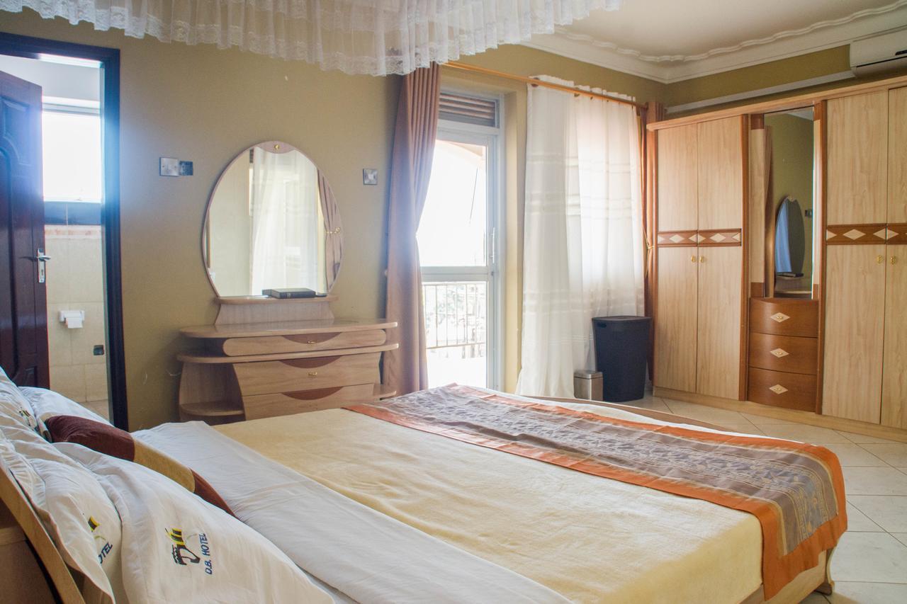 Desert Breeze Hotel Arua Exterior photo